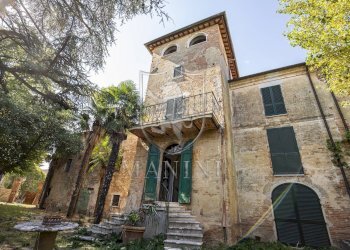 Historic villa with private tower - Rustic Via della Vittoria
 
22, Castiglione del Lago - photo 30