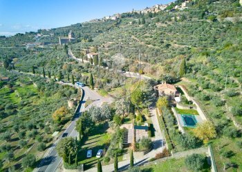 \nFoto 40\n - Rustico Parterre
 
3, Cortona - foto 40