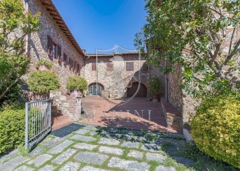 \nFoto 5\n - Rustico piazza matteotti
 
3, Castellina in Chianti - foto 5