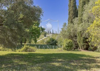 \nFoto 24\n - Rustico piazza matteotti
 
3, Castellina in Chianti - foto 24