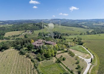 \nFoto 58\n - Rustico piazza matteotti
 
3, Castellina in Chianti - foto 58