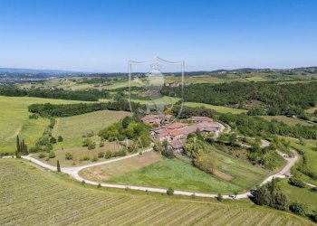 \nFoto 59\n - Rustico piazza matteotti
 
3, Castellina in Chianti - foto 59