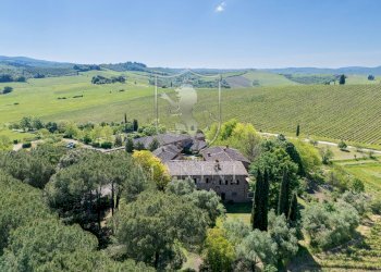 \nFoto 65\n - Rustico piazza matteotti
 
3, Castellina in Chianti - foto 65