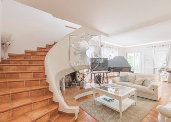 \nFoto 9\n - Villa viale della repubblica, Forte dei Marmi - foto 9