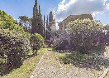 \nFoto 5\n - Castello Castelnuovo Berardenga, Radda in Chianti - foto 5