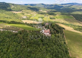 \nFoto 44\n - Castello Castelnuovo Berardenga, Radda in Chianti - foto 44