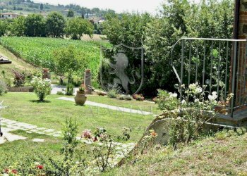 \nFoto 18\n - Rustico case sparse
 
3, Lucignano - foto 18