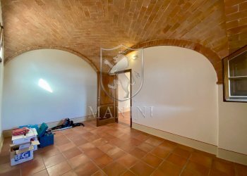 \nFoto 44\n - Rustico Capannone
 
3, Torrita di Siena - foto 41