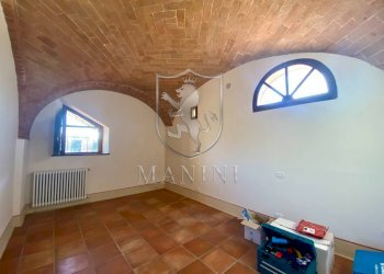 \nFoto 46\n - Rustico Capannone
 
3, Torrita di Siena - foto 43