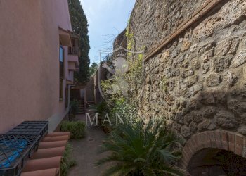 \nFoto 58\n - Villa case sparse
 
3, Monte Argentario - foto 58