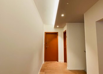 Foto 33 - Trilocale corso zanardelli
 
280, Gardone Riviera - foto 33