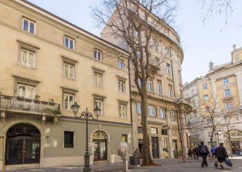 Foto 2 - Locale Commerciale Viale XX Settembre
 
5, Trieste - foto 2