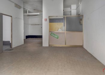 Foto 4 - Locale Commerciale Via Donadoni, Trieste - foto 4