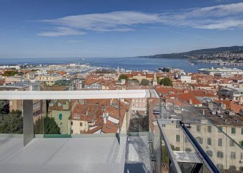 Foto 10 - Attic via Giustinelli
 
13, Trieste - photo 10
