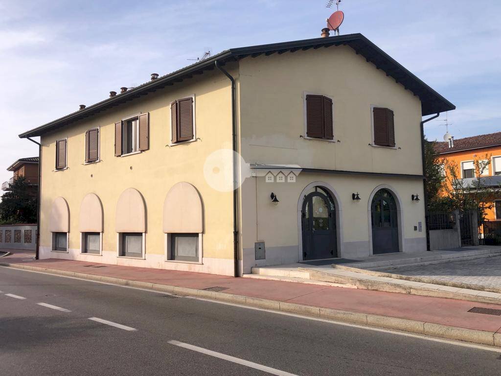 Foto 1 - Commercial Premises VIA CIRCUITO SUD
 
47, Ghedi - photo 1