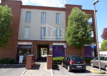 Foto 1 - Locale Commerciale VIA GIORDANO BRUNO, Borgosatollo - foto 1