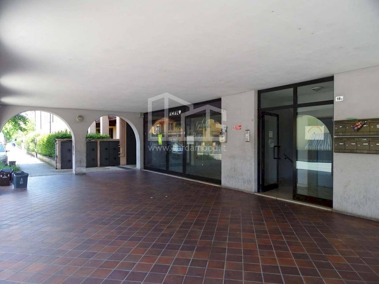 Foto 2 - Commercial Premises VIA BORGOSATOLLO, Montirone - photo 2