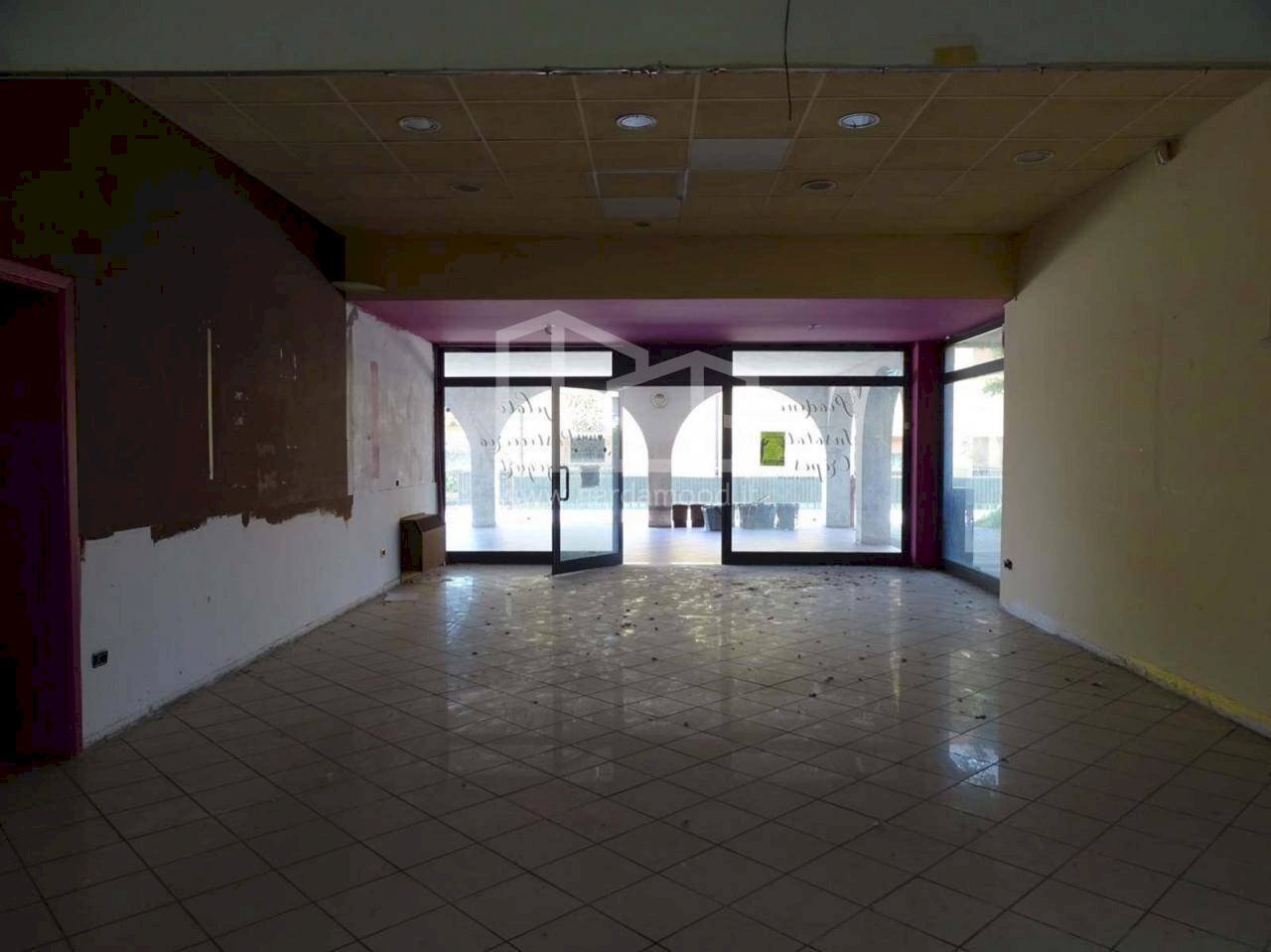 Foto 3 - Commercial Premises VIA BORGOSATOLLO, Montirone - photo 3