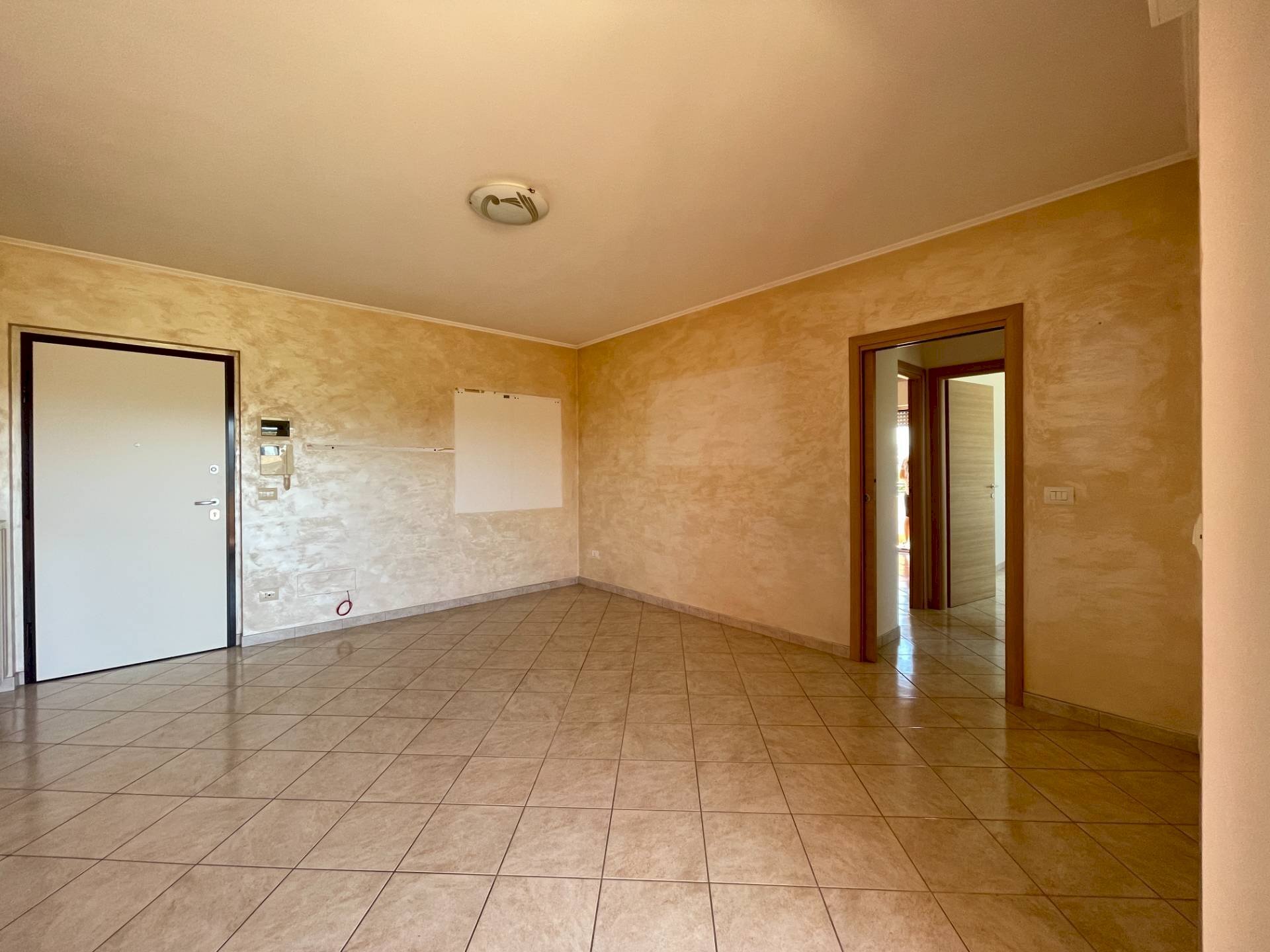 SOGGIORNO - Appartamento VIA VERDI
 
5, Montesilvano - foto 3