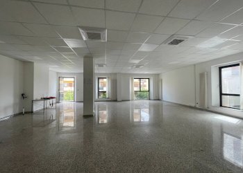 Foto 11 - Stabile - Palazzo Via Gabriele d'Annunzio
 
162, Pescara - foto 11