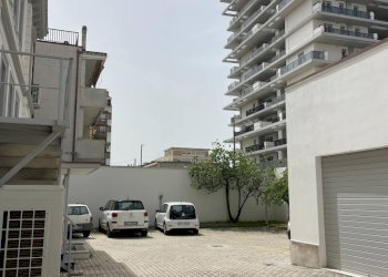 Foto 56 - Stabile - Palazzo Via Gabriele d'Annunzio
 
162, Pescara - foto 56