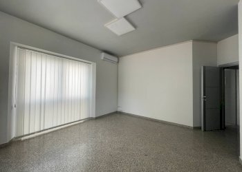 Foto 3 - Ufficio Via Gabriele d'Annunzio
 
162, Pescara - foto 3