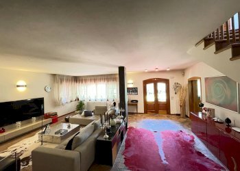 Foto 14 - Villa Via Leonardo Petruzzi
 
33, Città Sant'Angelo - foto 14