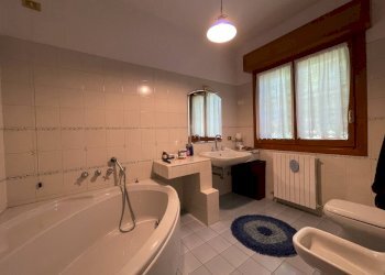 Foto 36 - Villa Via Leonardo Petruzzi
 
33, Città Sant'Angelo - foto 36