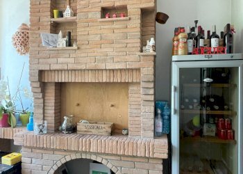 Foto 40 - Villa Via Leonardo Petruzzi
 
33, Città Sant'Angelo - foto 40