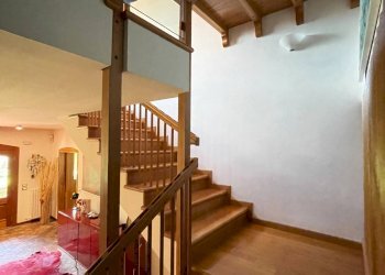 Foto 43 - Villa Via Leonardo Petruzzi
 
33, Città Sant'Angelo - foto 43