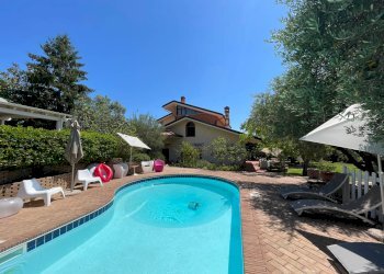 Foto 51 - Villa Via Leonardo Petruzzi
 
33, Città Sant'Angelo - foto 51