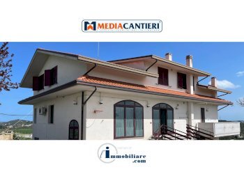 Foto 1 - Villa CONTRADA COLLE DI GIOGO
 
72, Moscufo - foto 1