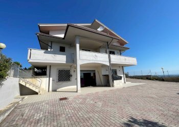 Foto 80 - Villa CONTRADA COLLE DI GIOGO
 
72, Moscufo - foto 80