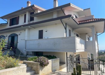 Foto 84 - Villa CONTRADA COLLE DI GIOGO
 
72, Moscufo - foto 84