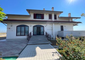 Foto 86 - Villa CONTRADA COLLE DI GIOGO
 
72, Moscufo - foto 86