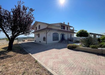 Foto 87 - Villa CONTRADA COLLE DI GIOGO
 
72, Moscufo - foto 87