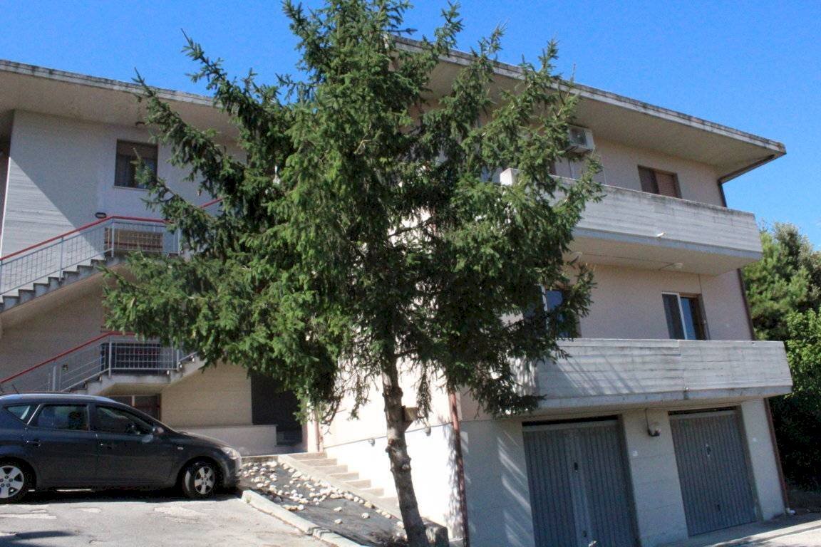 Foto 1 - Appartamento via pignatara
 
170, Cappelle sul Tavo - foto 1