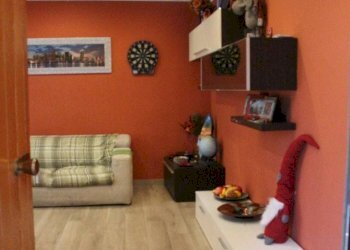 Foto 2 - Appartamento via pignatara
 
170, Cappelle sul Tavo - foto 2