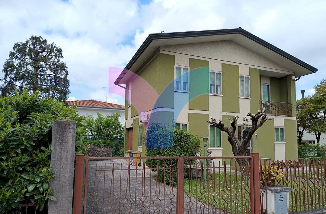 Foto 1 - Villa a Schiera via moriago della battaglia
 
23, Treviso - foto 1