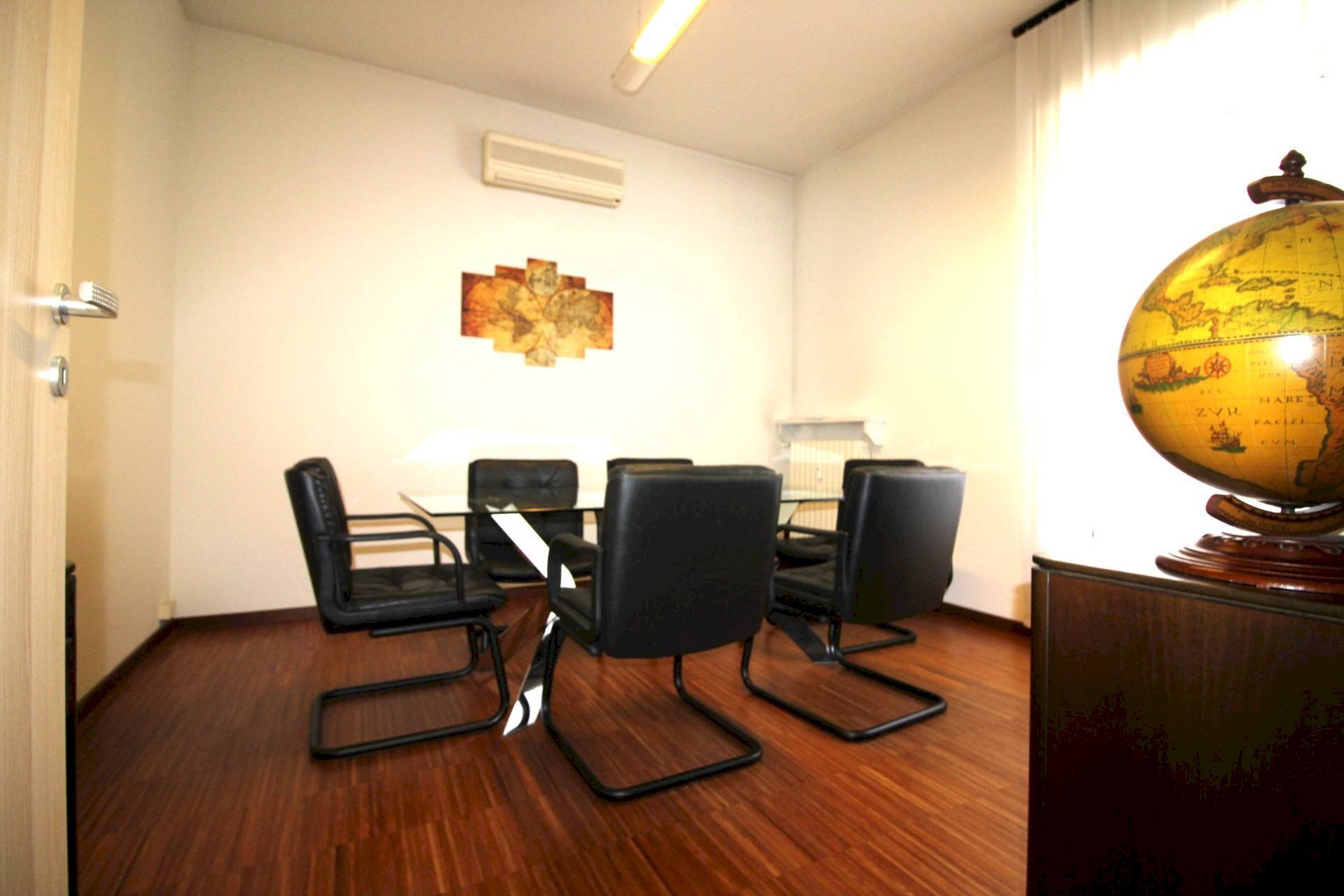 Foto 2 - Ufficio VIA GARIBALDI
 
4, Bergamo - foto 2