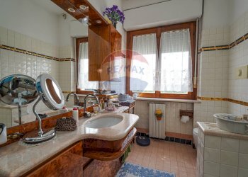 Bagno - Four-room apartment via San Francesco
 
35, Robbiate - photo 25