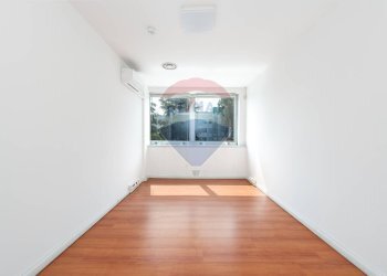 Stanza vuota - Office Via Faustiniana
 
8, Roma - photo 4