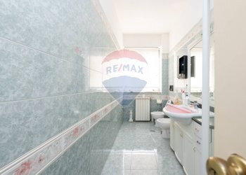 Bagno - Office Via Faustiniana
 
8, Roma - photo 13