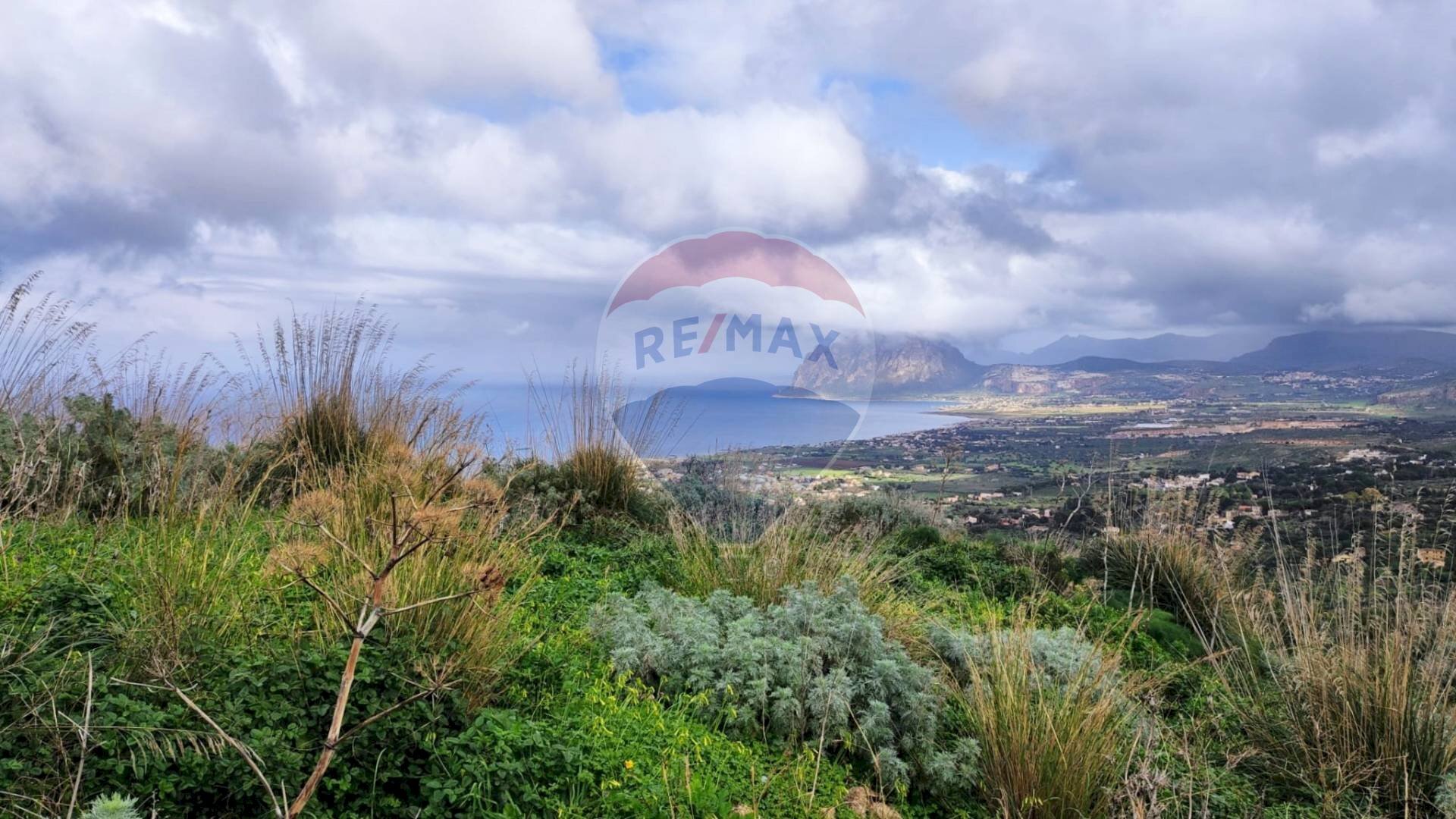 Vista dell\'acqua - Terreno agricolo via Erice, Valderice - foto 2