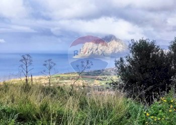 Vista delle montagne - Terreno agricolo via Erice, Valderice - foto 6