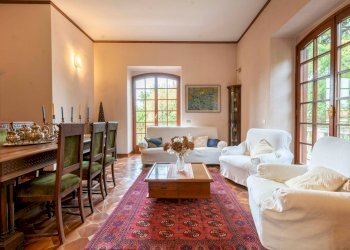 Foto 1 - Villa Via Sant'Antonio Maria Zaccaria
 
2, Eupilio - foto 1