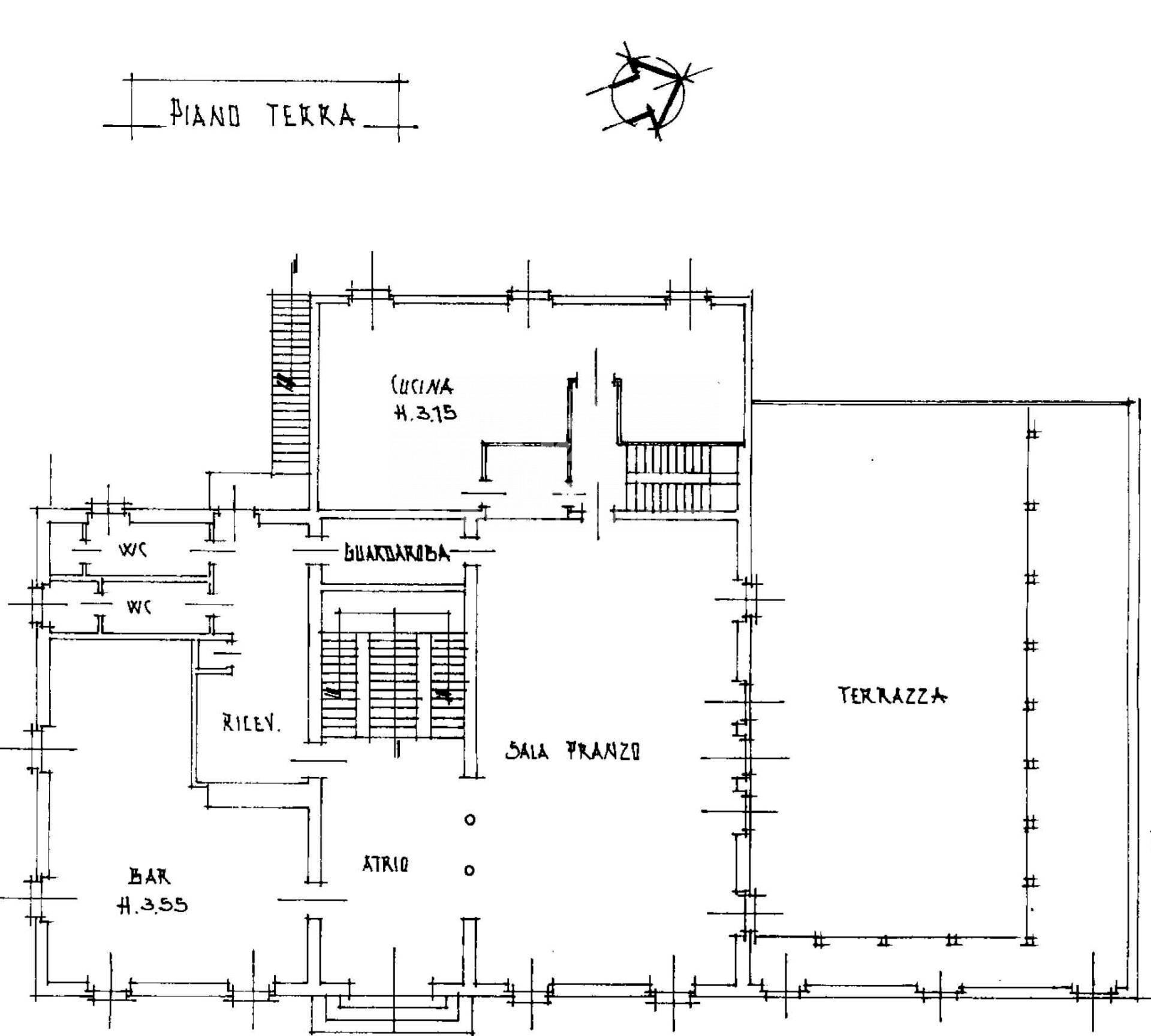 Foto 44 - Locale Commerciale Piazza Carlo Bergonzi
 
15, Busseto - planimetria 1