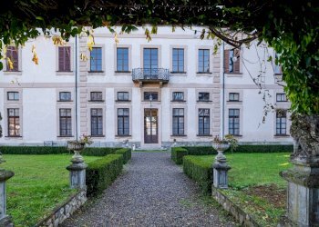 Foto 1 - Villa PIAZZA RESTA
 
9, Vittuone - foto 1