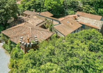 Foto 37 - Villa via Adda
 
6, Varese - photo 37