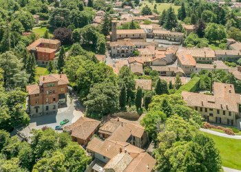 Foto 41 - Villa via Adda
 
6, Varese - photo 41